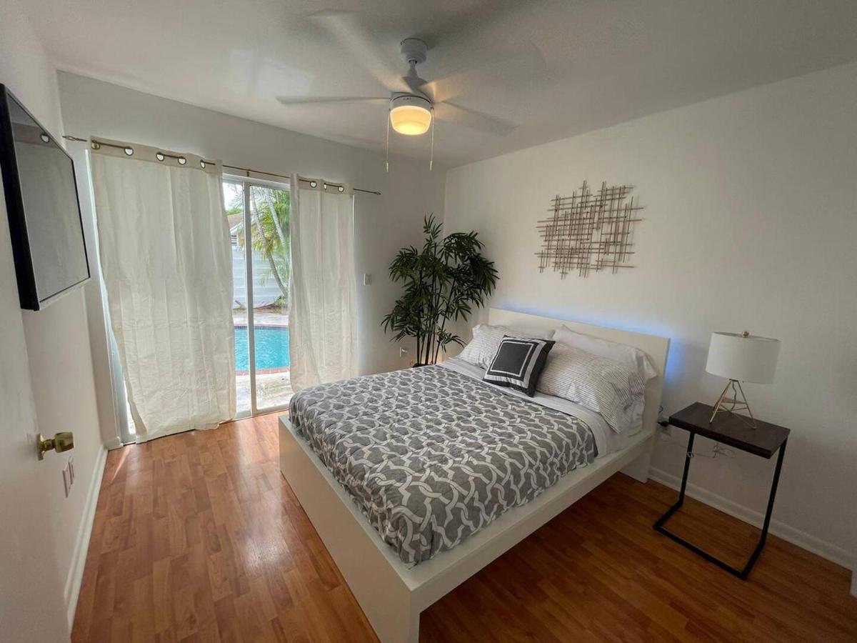 Kendall Keys Oasis Home W/ Pool, Theater & Arcade Miami Exterior foto